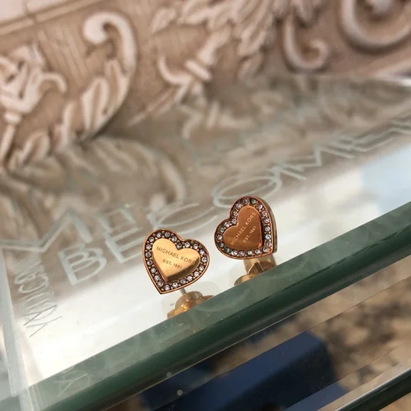 Micheal Kors Heart earrings 💛 - Picture 3 of 3